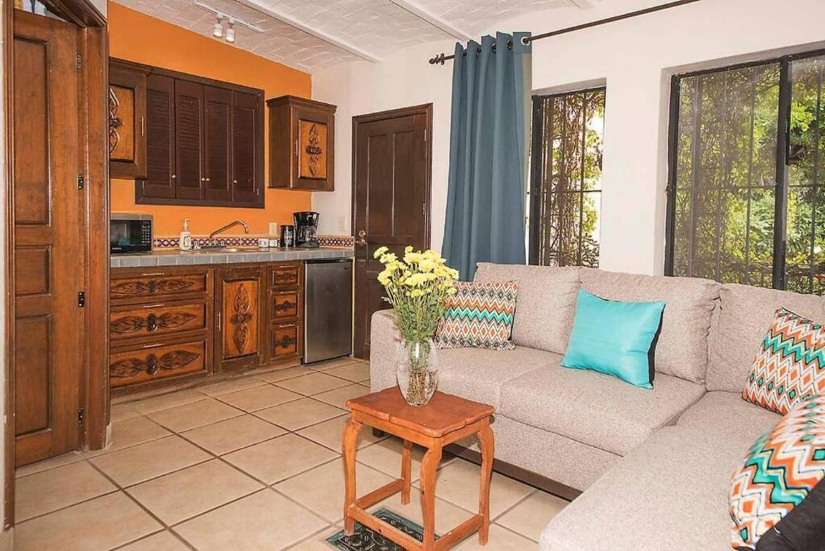 Enjoy Ac In The Queen'S Suite At Inn Ajijic Exteriér fotografie